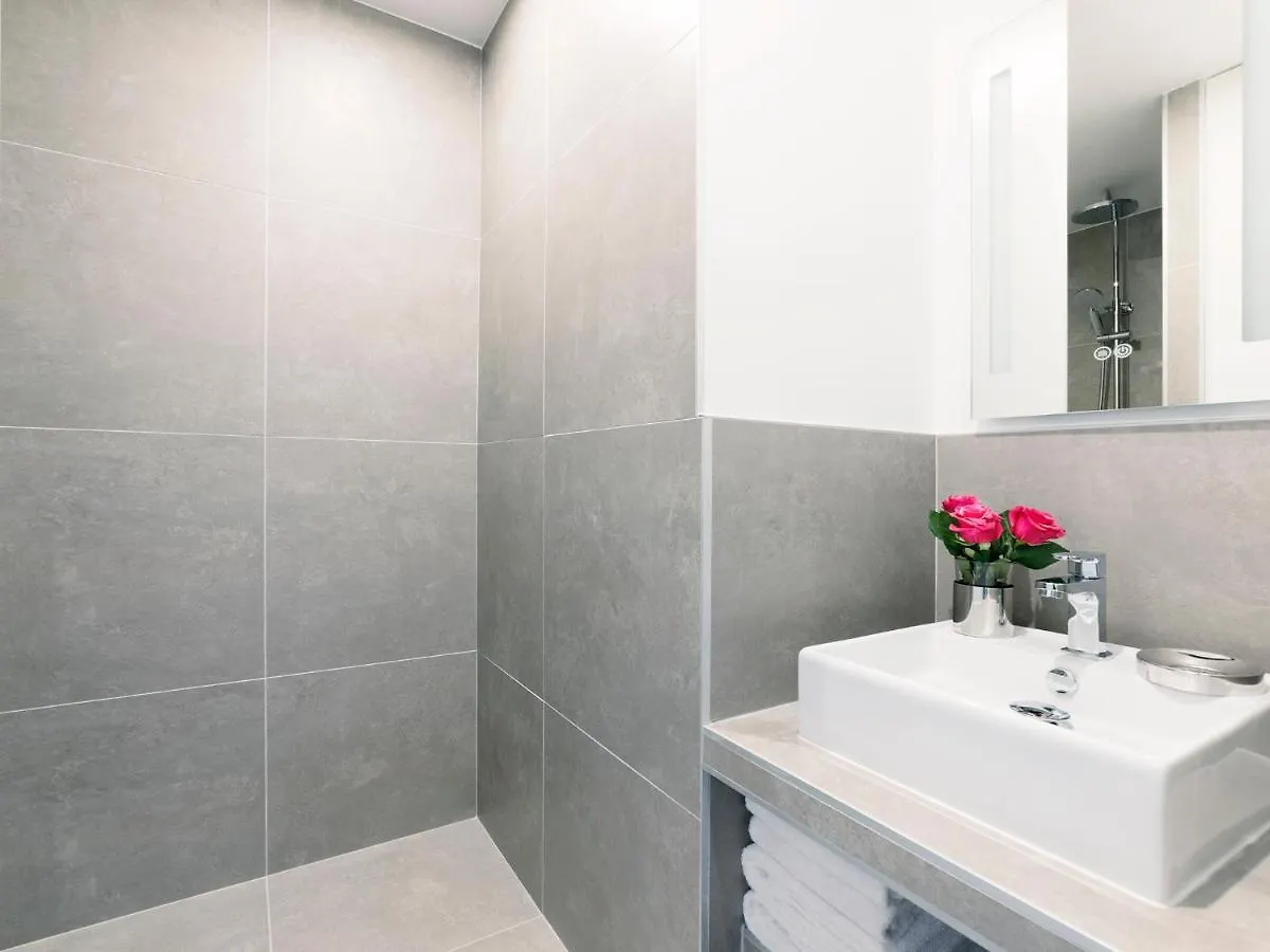 Livinparis - Luxury Ac 3 Bedrooms Le Marais I *